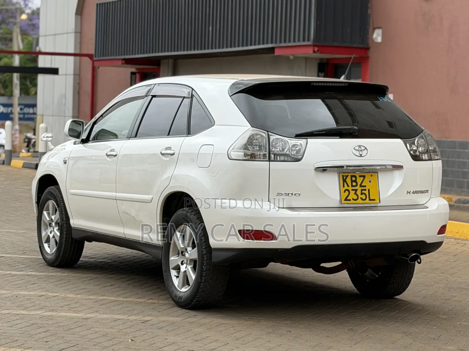 Toyota Harrier 2007 White