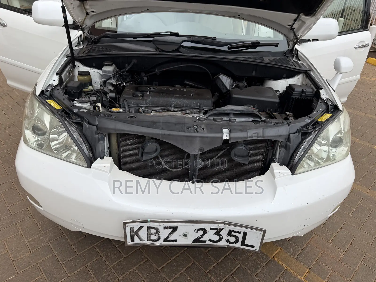 Toyota Harrier 2007 White
