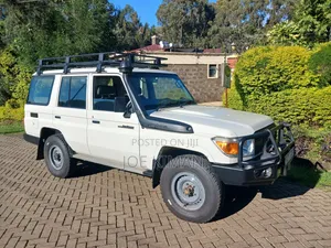 Toyota Land Cruiser 2018 White