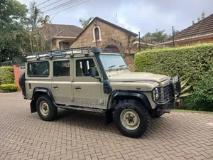 Land Rover Defender 2007 Green