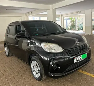 Toyota Passo 2018 Black