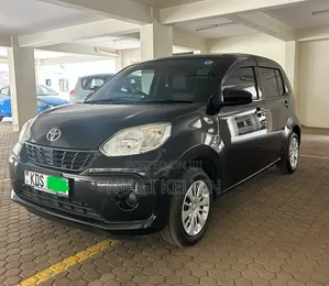 Toyota Passo 2018 Black