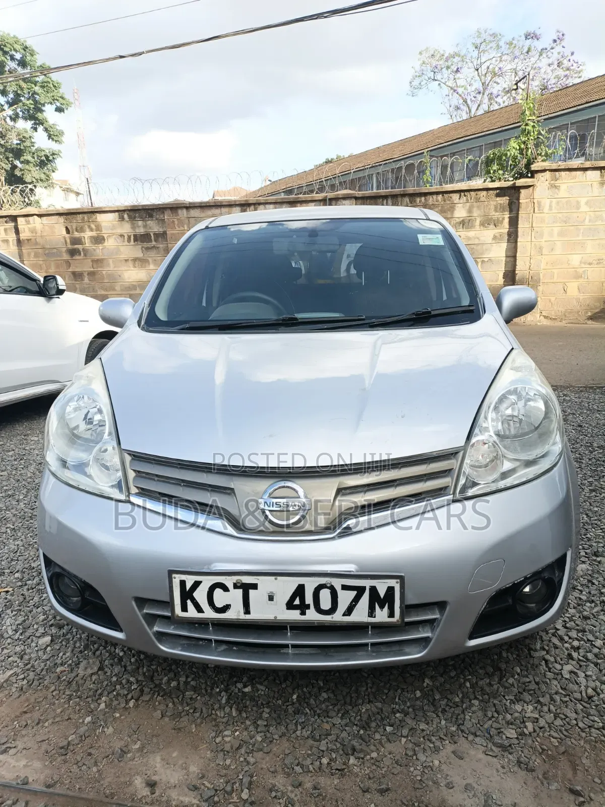 Nissan Note 2012 Silver