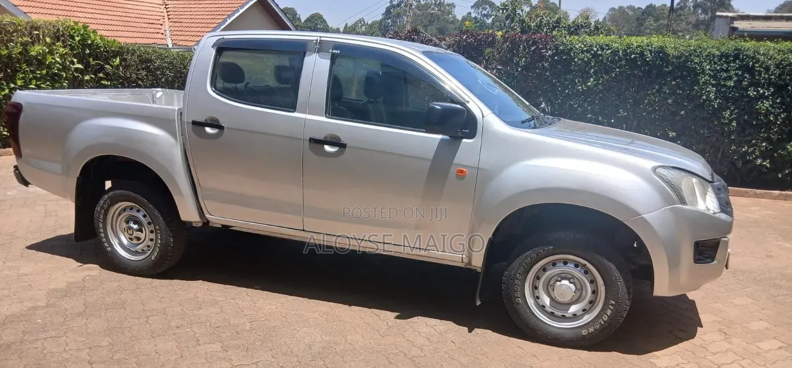 Isuzu D-MAX 2015 Silver