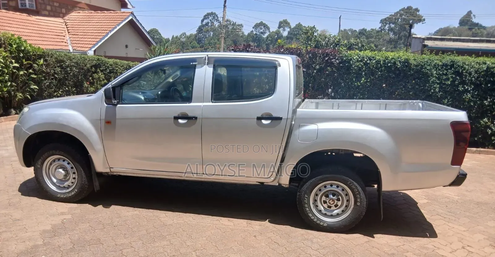 Isuzu D-MAX 2015 Silver