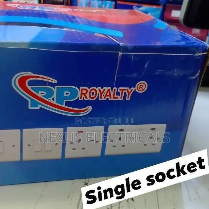 Single Socket (10pcs). 1-Gang Switched Wall Socket With Neon Indicator
