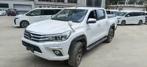 Toyota Hilux 2020 White