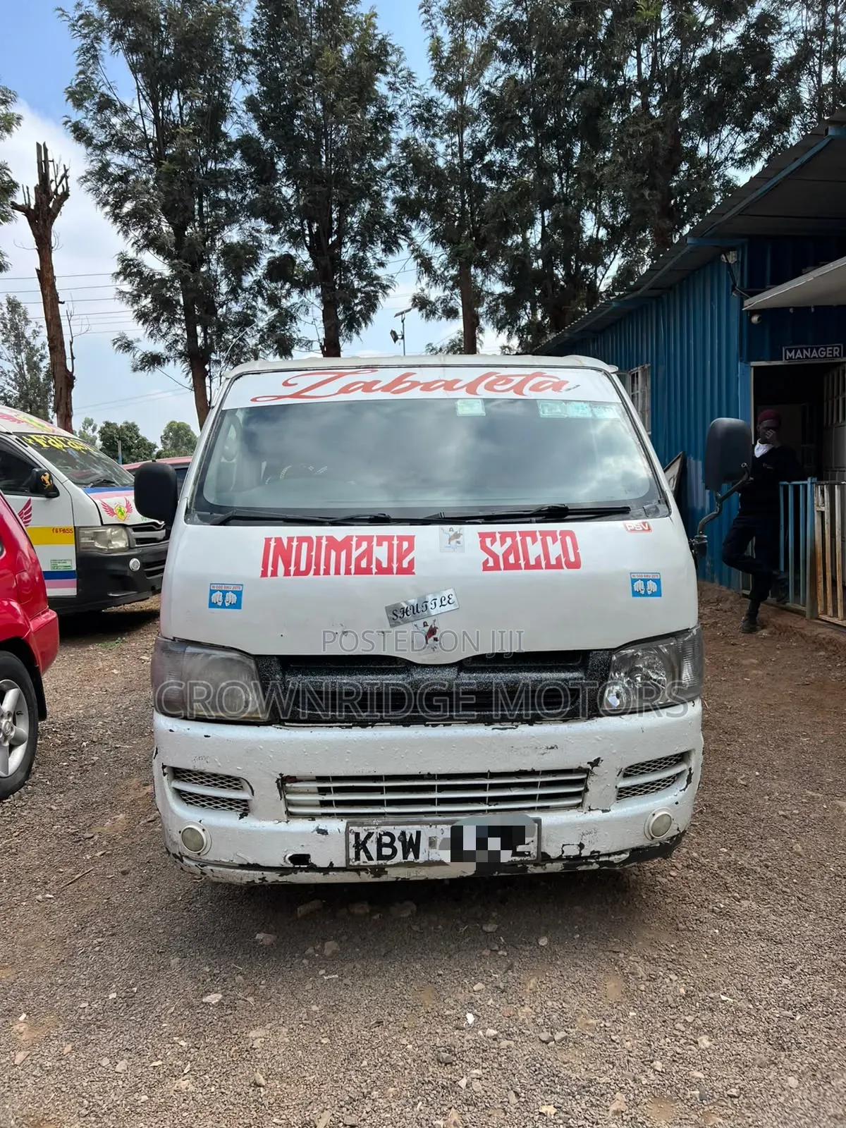 Toyota HiAce 2009 White
