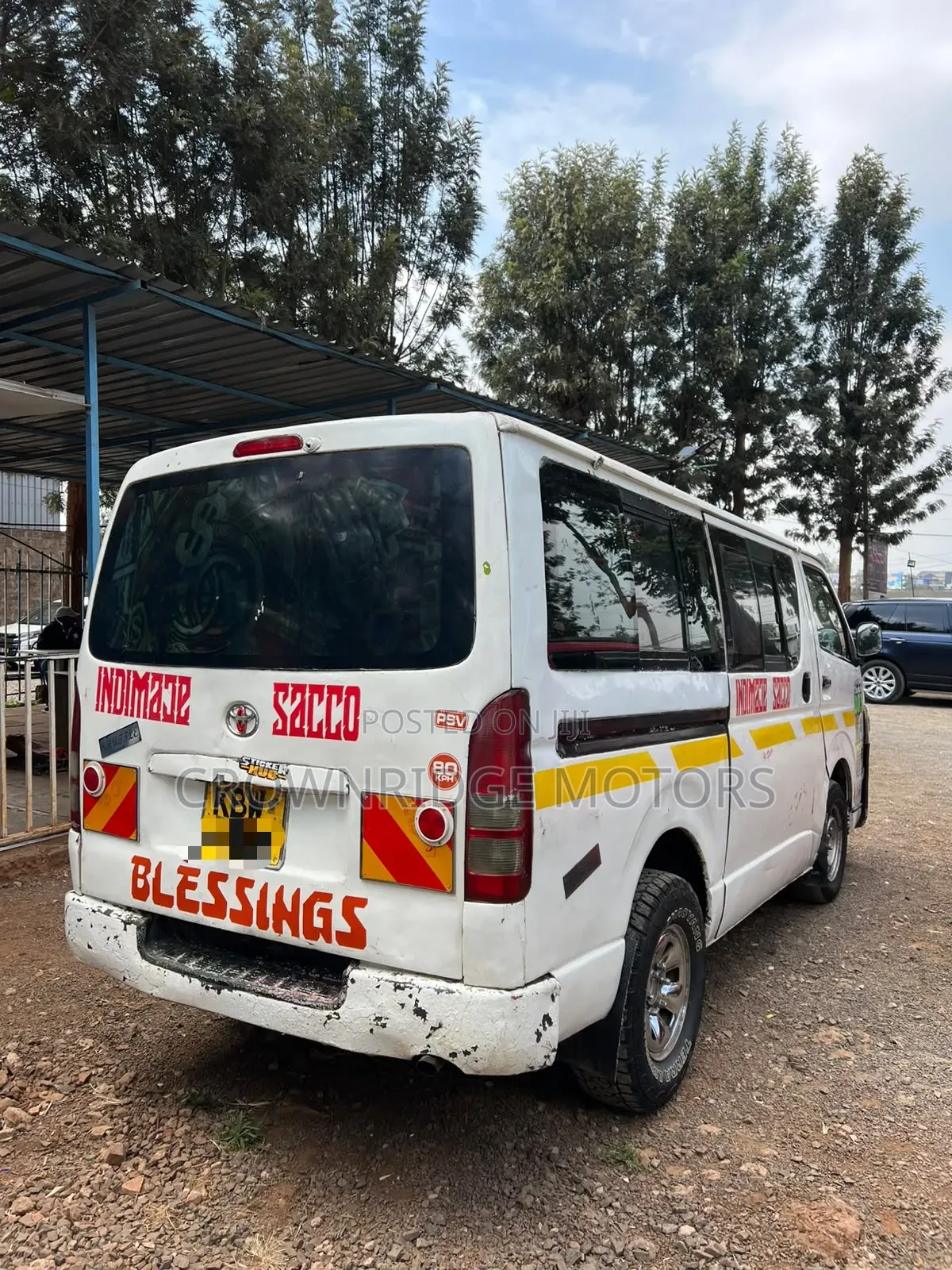 Toyota HiAce 2009 White