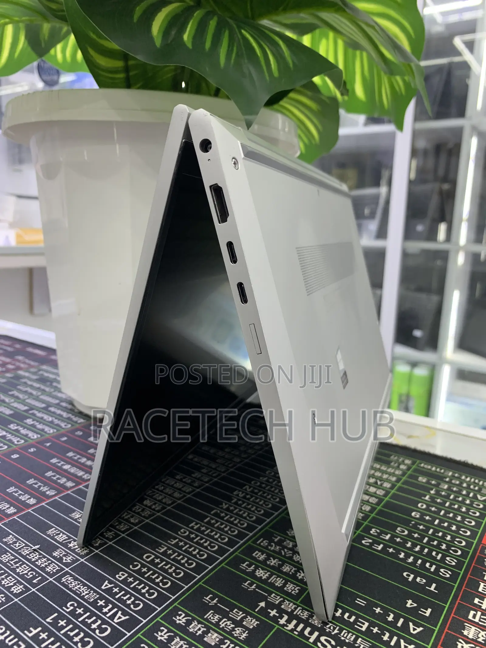 Laptop HP EliteBook 830 G8 8GB Intel Core i5 SSD 256GB