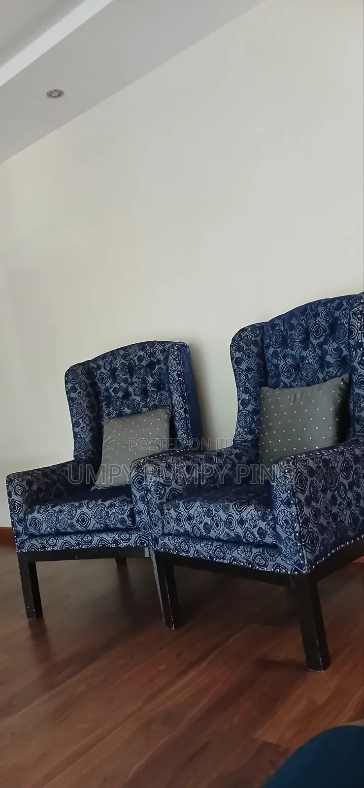 King & Queen Chairs