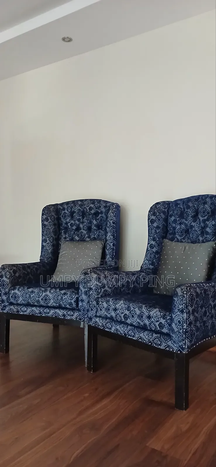King & Queen Chairs