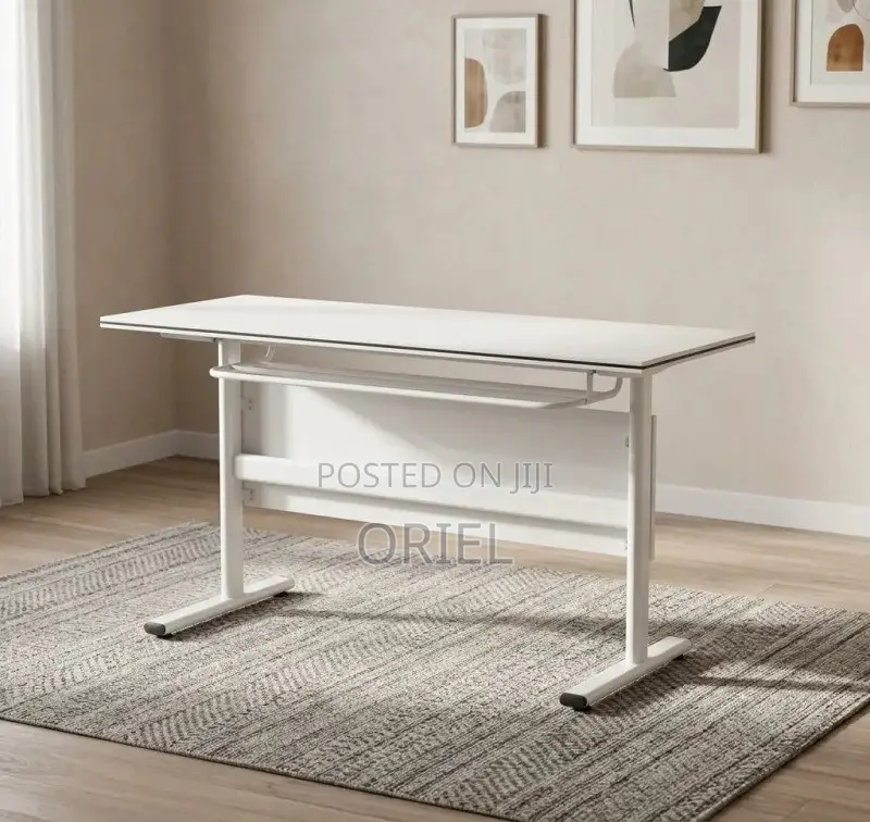 Office Table : White Folding Classroom Training Table