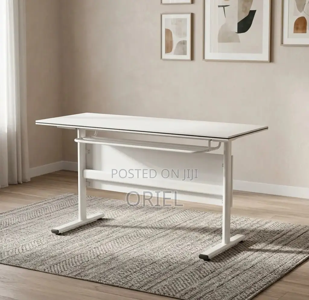 Office Table : White Folding Classroom Training Table