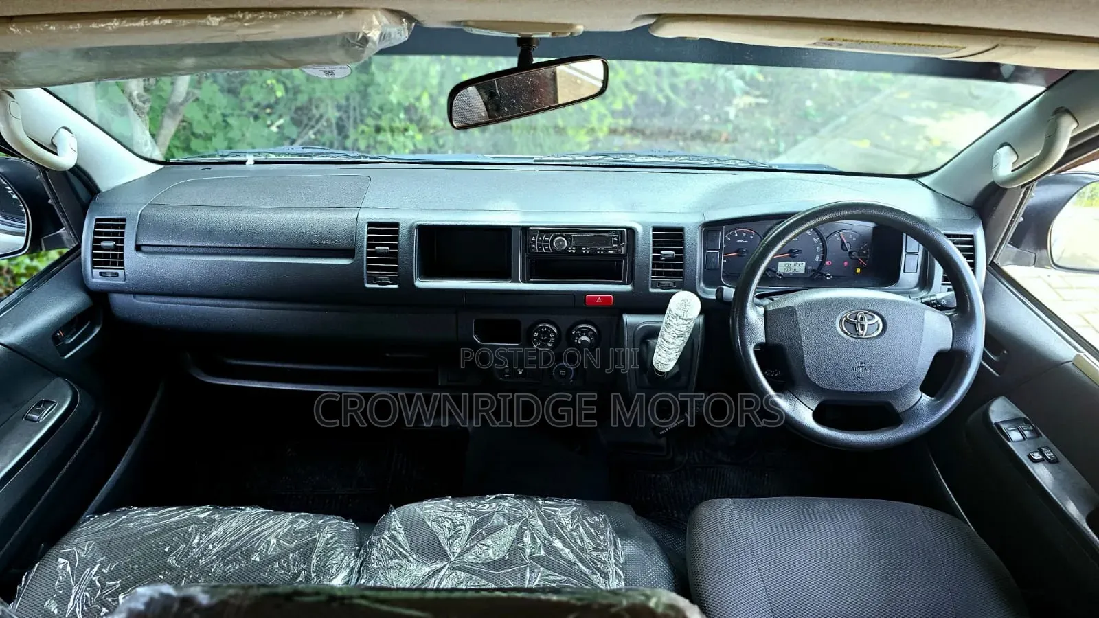 Toyota HiAce 2019 Silver