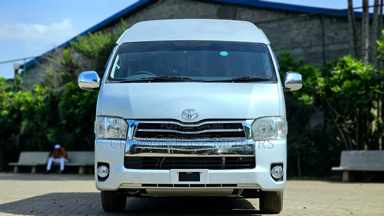 Toyota HiAce 2019 Silver