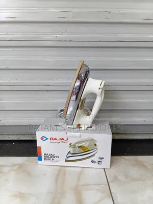 Bajaj Majesty DHX 9 Heavy Weight Dry Iron (1000W)