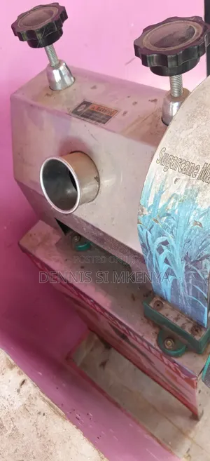 Sugar Cane Juice Extractor