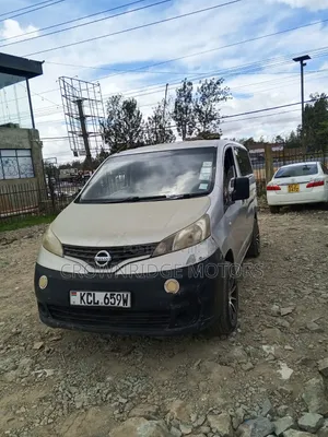 Nissan Vanette 2011 Grey
