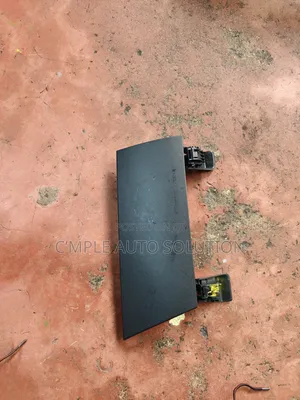 Toyota Noah 2005 Dashboard Flap/ Glove Box Door