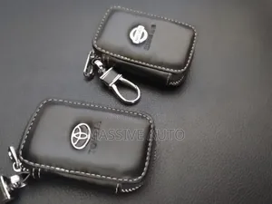 Toyota, Nissan, Leather Car Key Holders Pockets