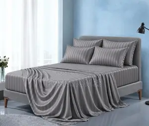 Fitted Cotton Stripped Bedsheet