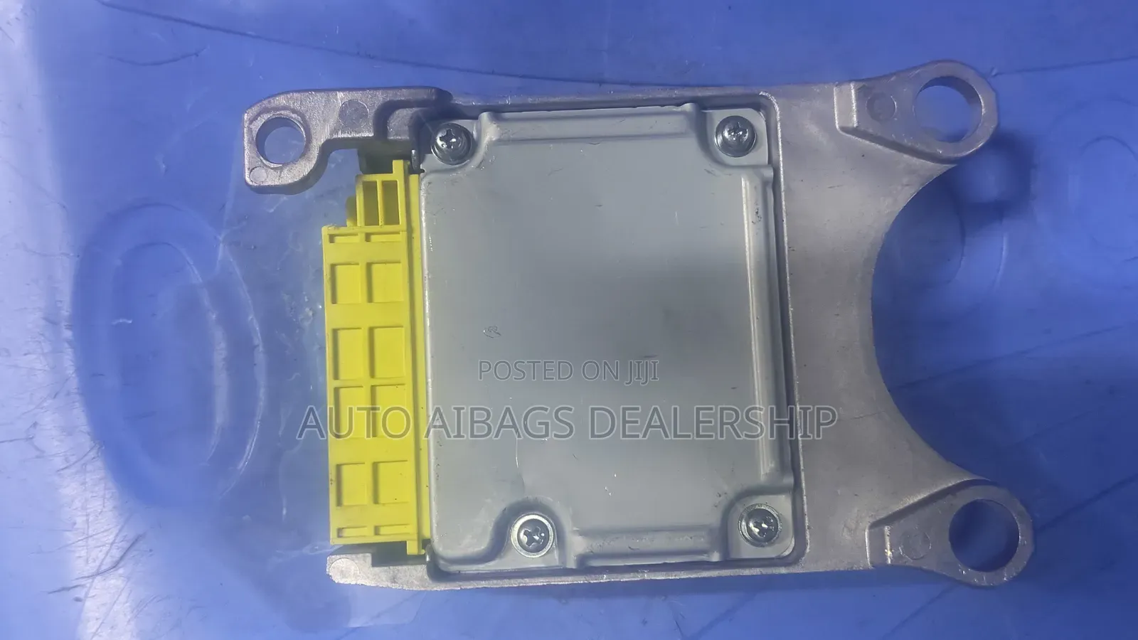 Axio 161 Model 2016 SRS Airbags Control Module Computer.