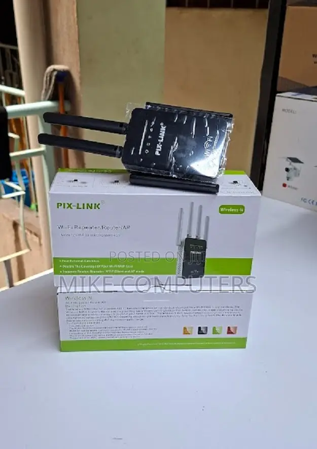 Universal Wi-Fi Extender - Pixlink Wireless-N Network Signal