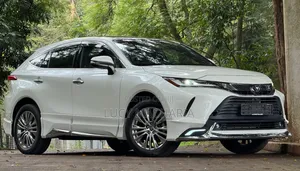 Toyota Harrier 2020 White