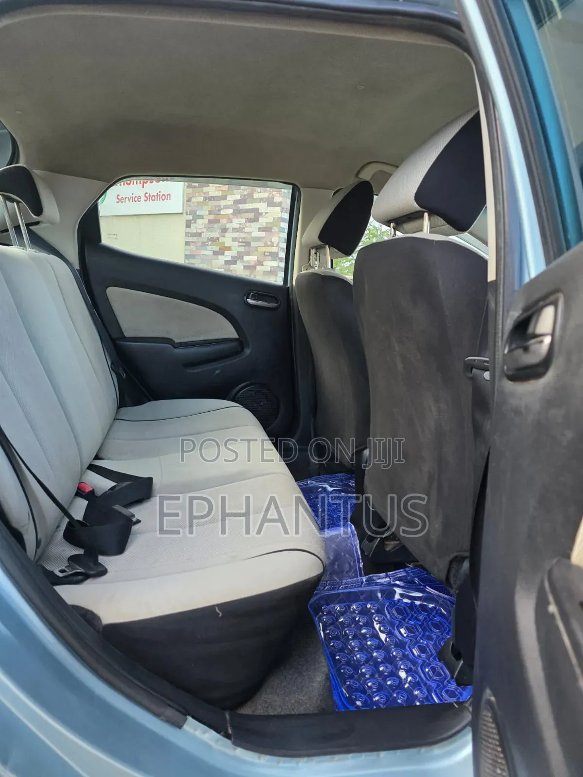 Mazda Demio 2011 Blue