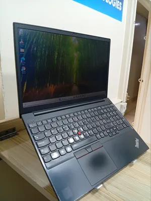 Laptop Lenovo ThinkPad E15 8GB Intel Core i5 SSD 512GB