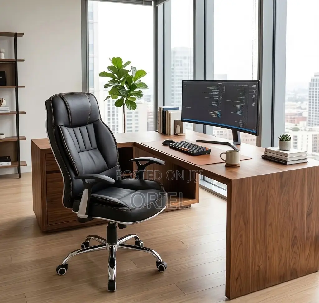 Office Chair : Generic Black Leather Chair