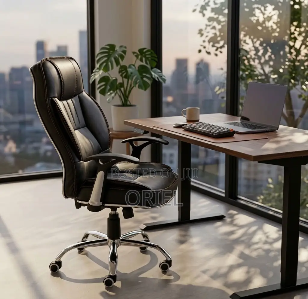 Office Chair : Generic Black Leather Chair