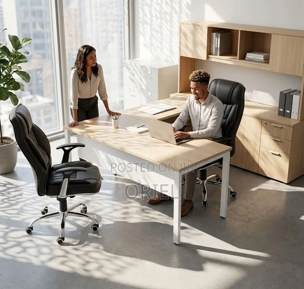 Office Chair : Generic Black Leather Chair