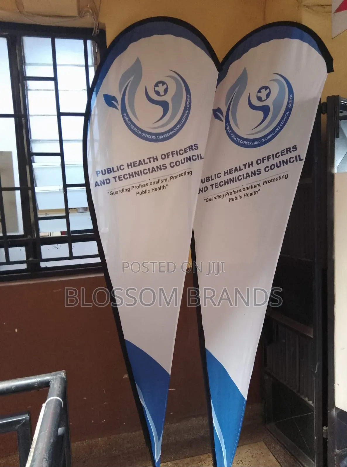 Feather Banners/Teardrops