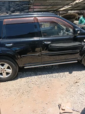 Nissan X-Trail 2.0 2006 Black