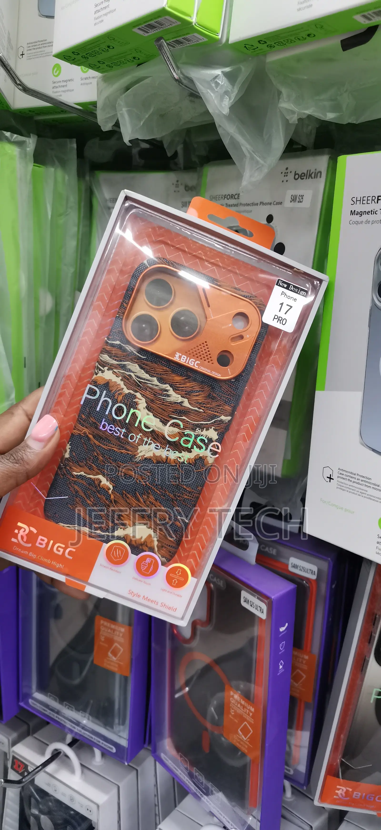 BIGC Waves Carbon Case for the iPhone 17 Pro Sea Wave an Orange