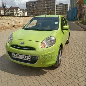 Nissan March 1.2 FWD 2012 Green