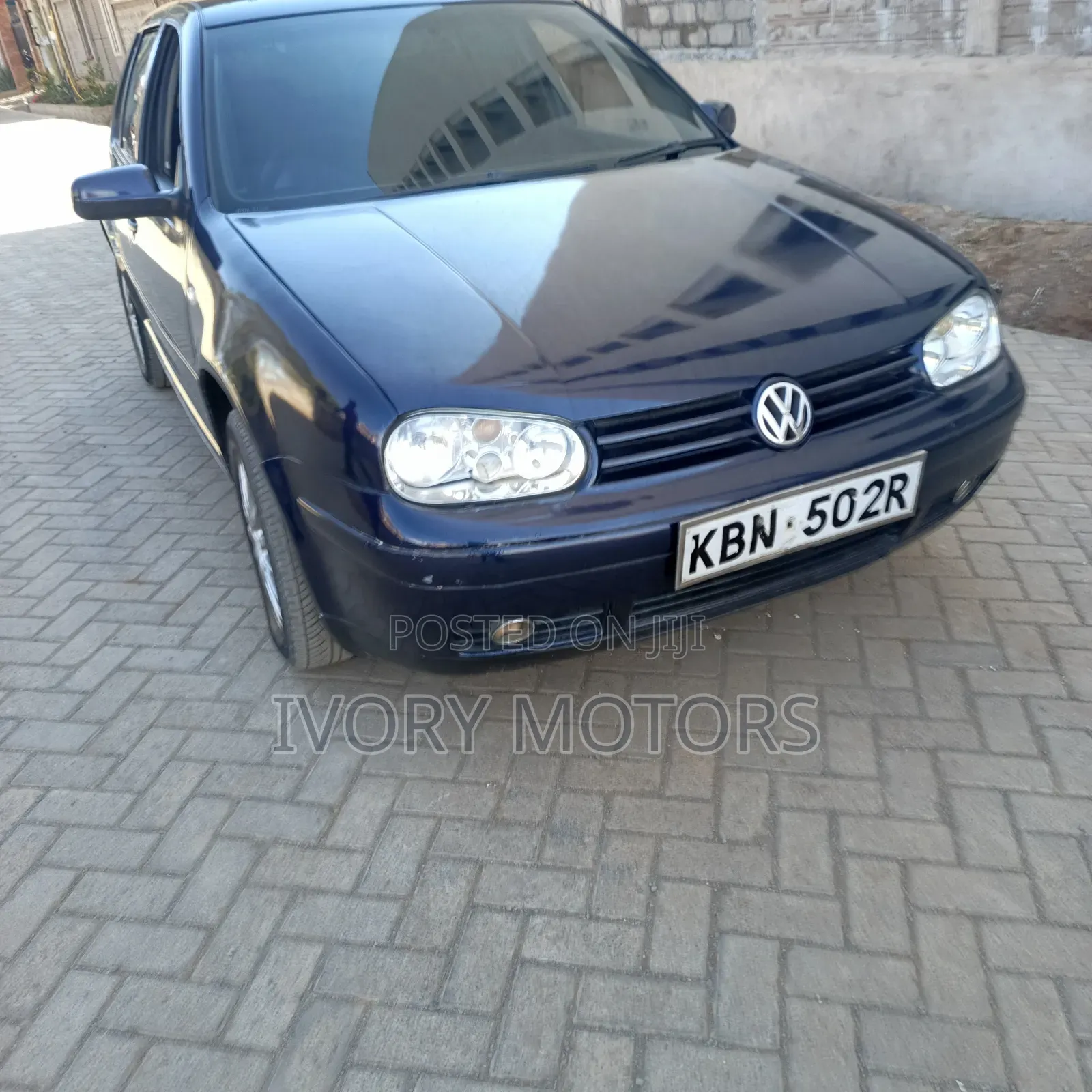 Volkswagen Golf 2004 Blue