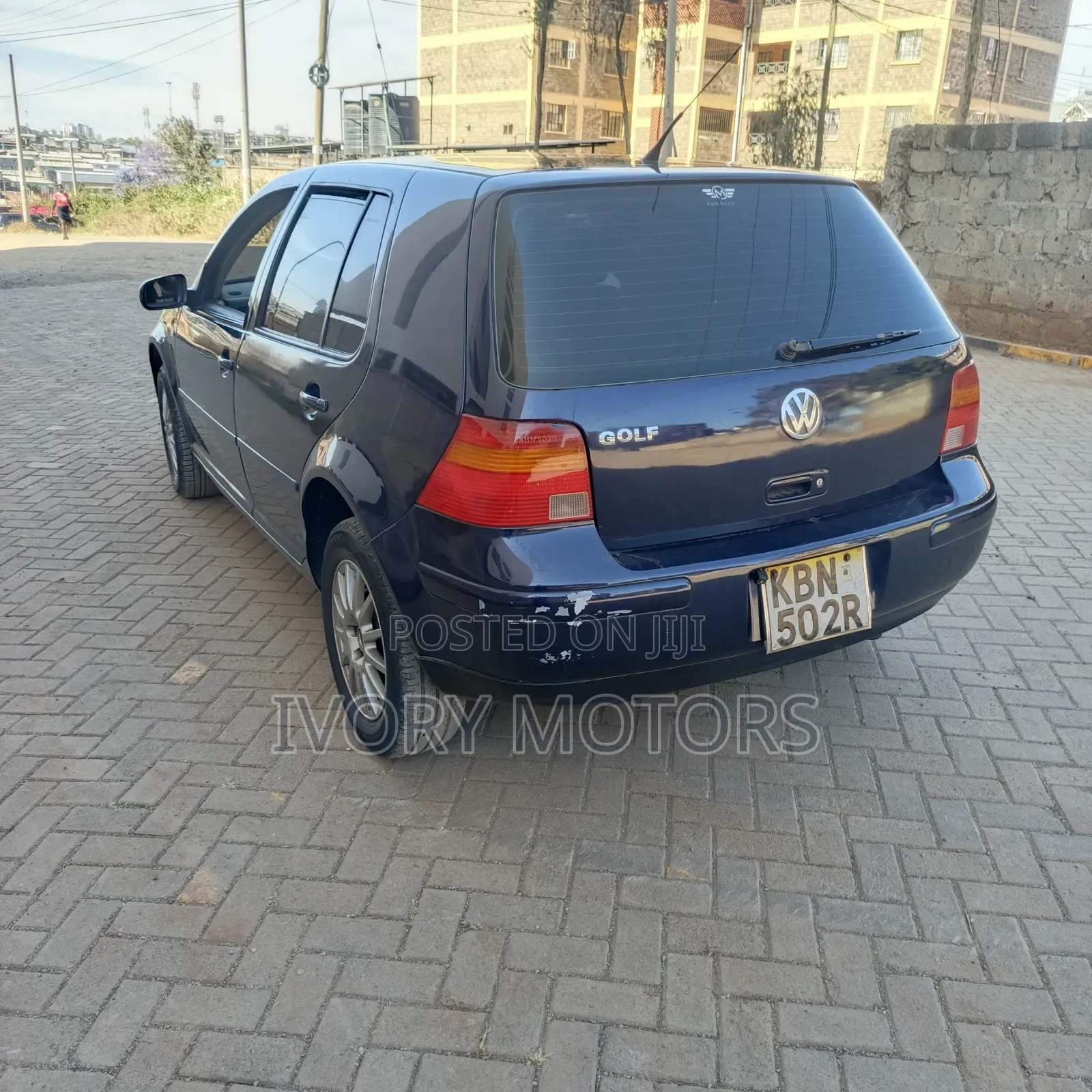 Volkswagen Golf 2004 Blue