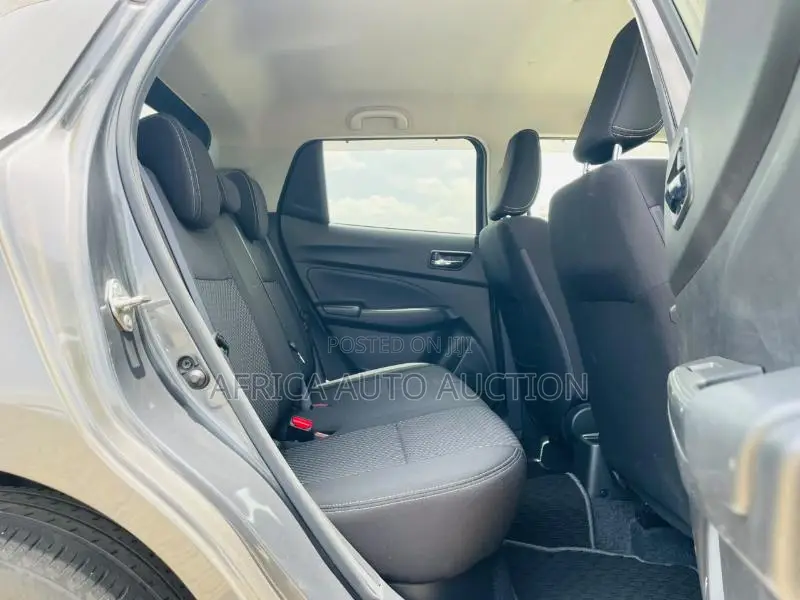Suzuki Swift 2019 Gray