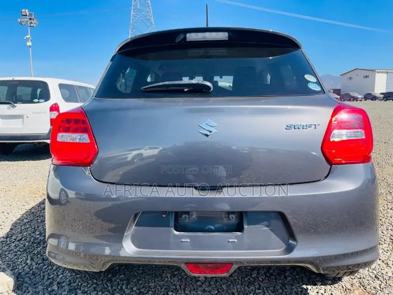 Suzuki Swift 2019 Gray