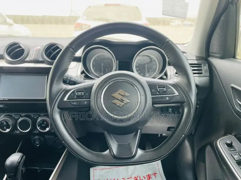 Suzuki Swift 2019 Gray