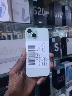Apple iPhone 15 128 GB Green