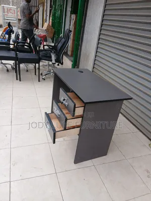 Modern Office Desk