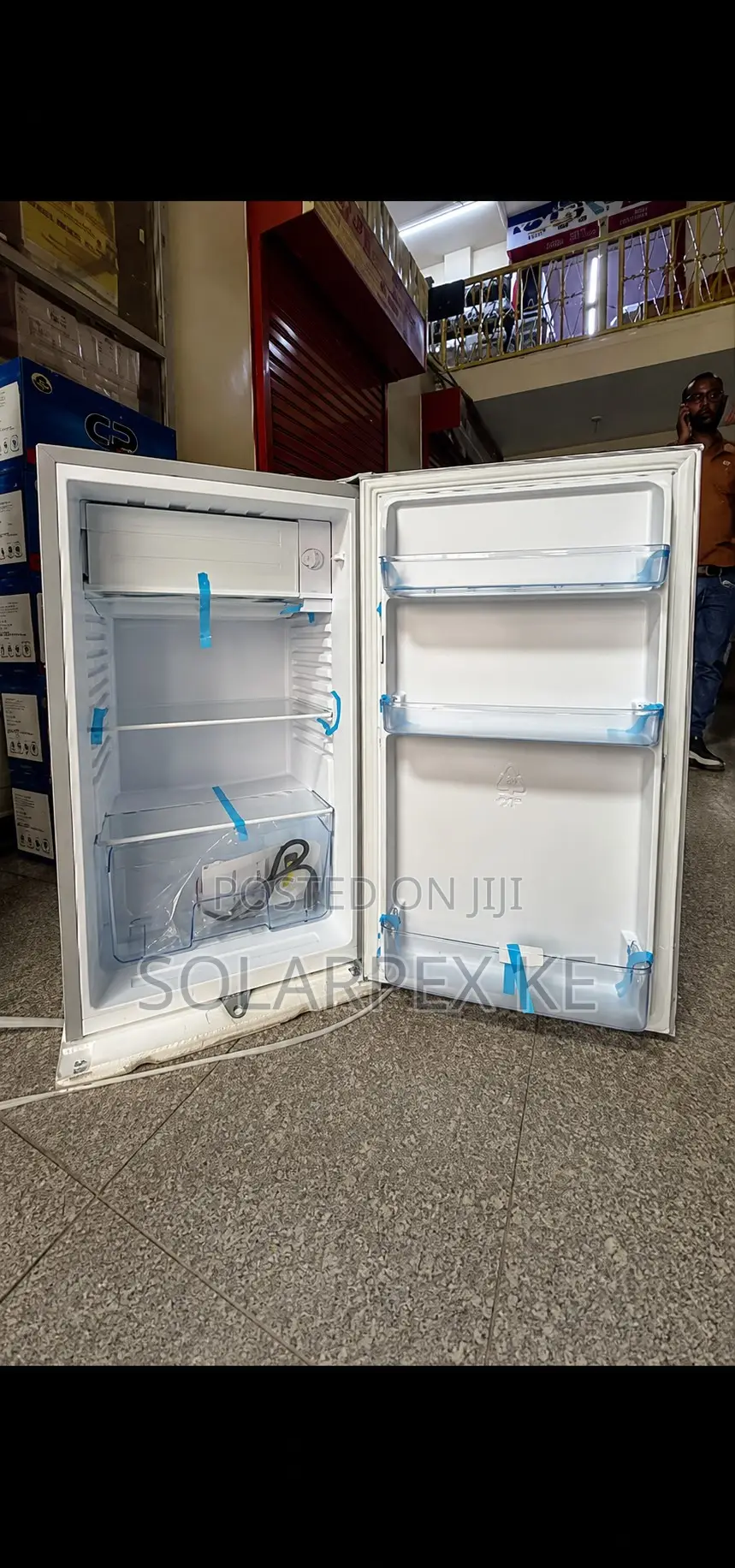 90L DC Solar Refrigerator 12/24 V