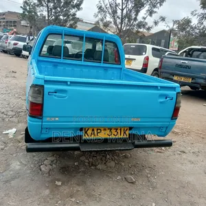 Isuzu Tougher 2001 Blue