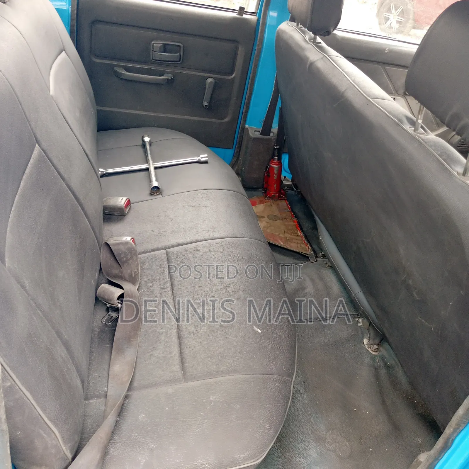 Isuzu Tougher 2001 Blue