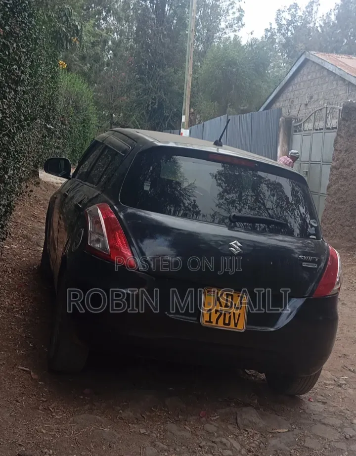 Suzuki Swift 2016 Black