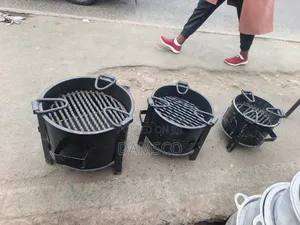 Heavy-Duty Charcoal Grill , Jiko